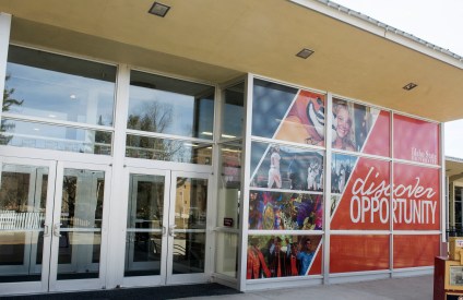 150212_SUBSignComplete_008