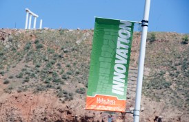 150523_CampusBanners_11